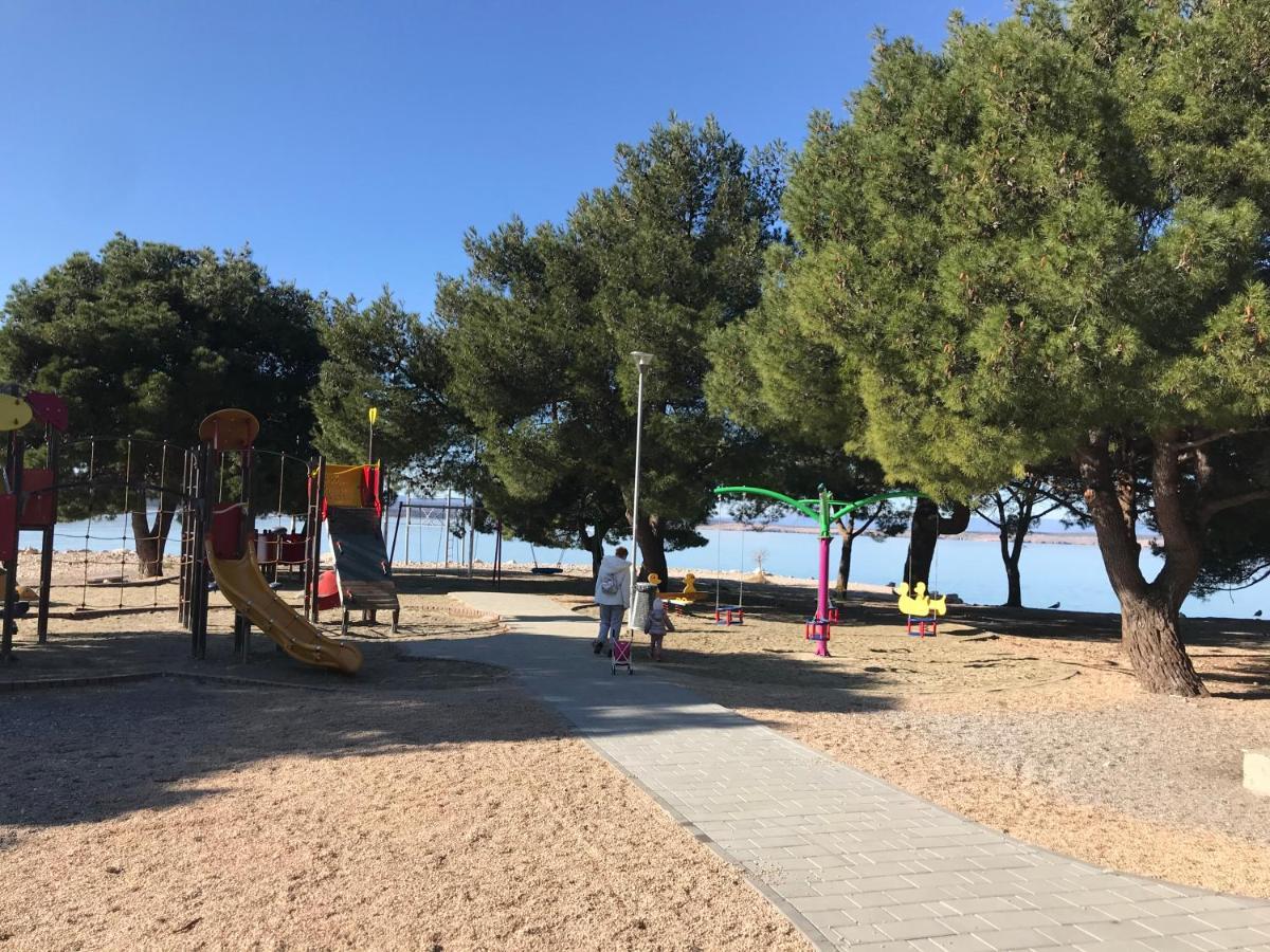 Family Apartments Vesna- 100 M Beach -Center קריקווניצה מראה חיצוני תמונה