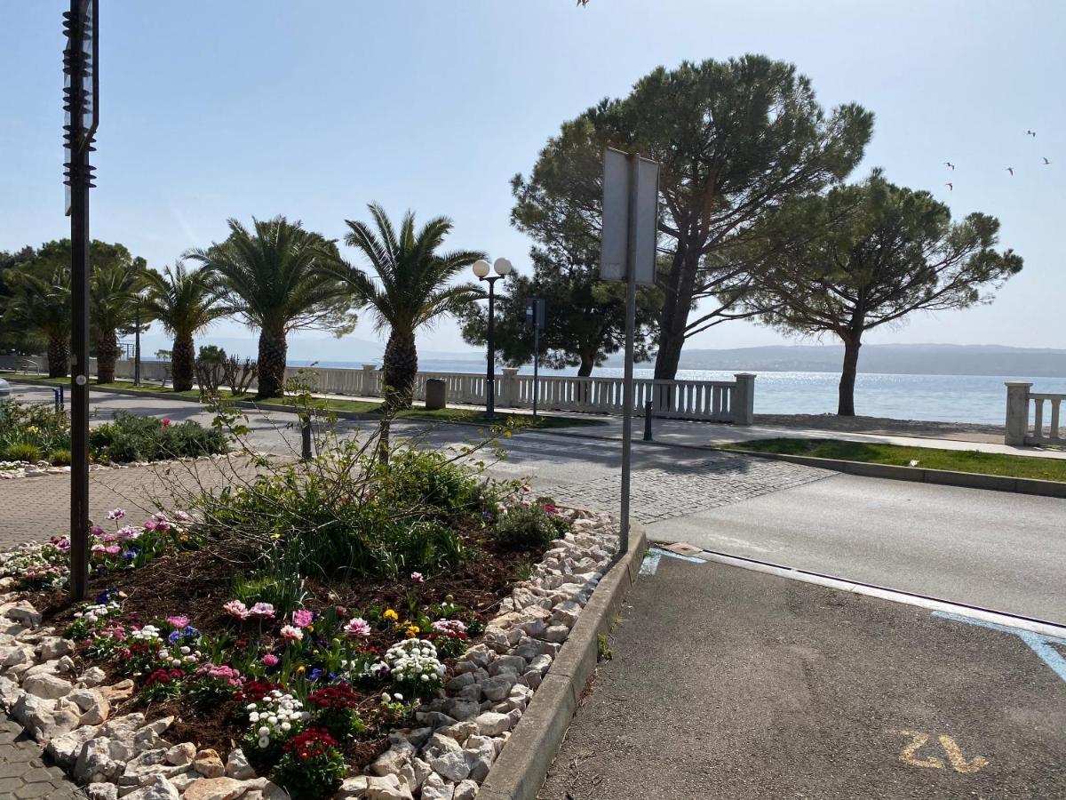 Family Apartments Vesna- 100 M Beach -Center קריקווניצה מראה חיצוני תמונה