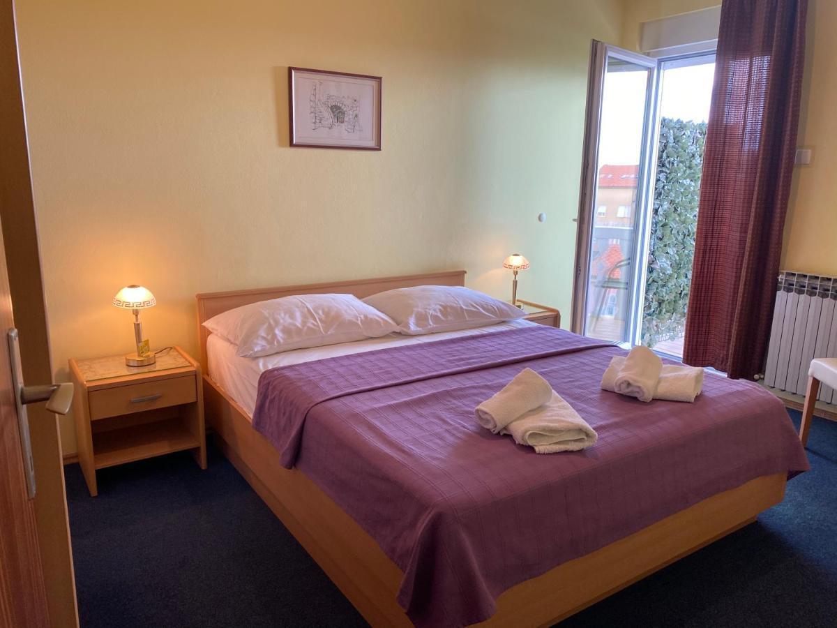 Family Apartments Vesna- 100 M Beach -Center קריקווניצה מראה חיצוני תמונה