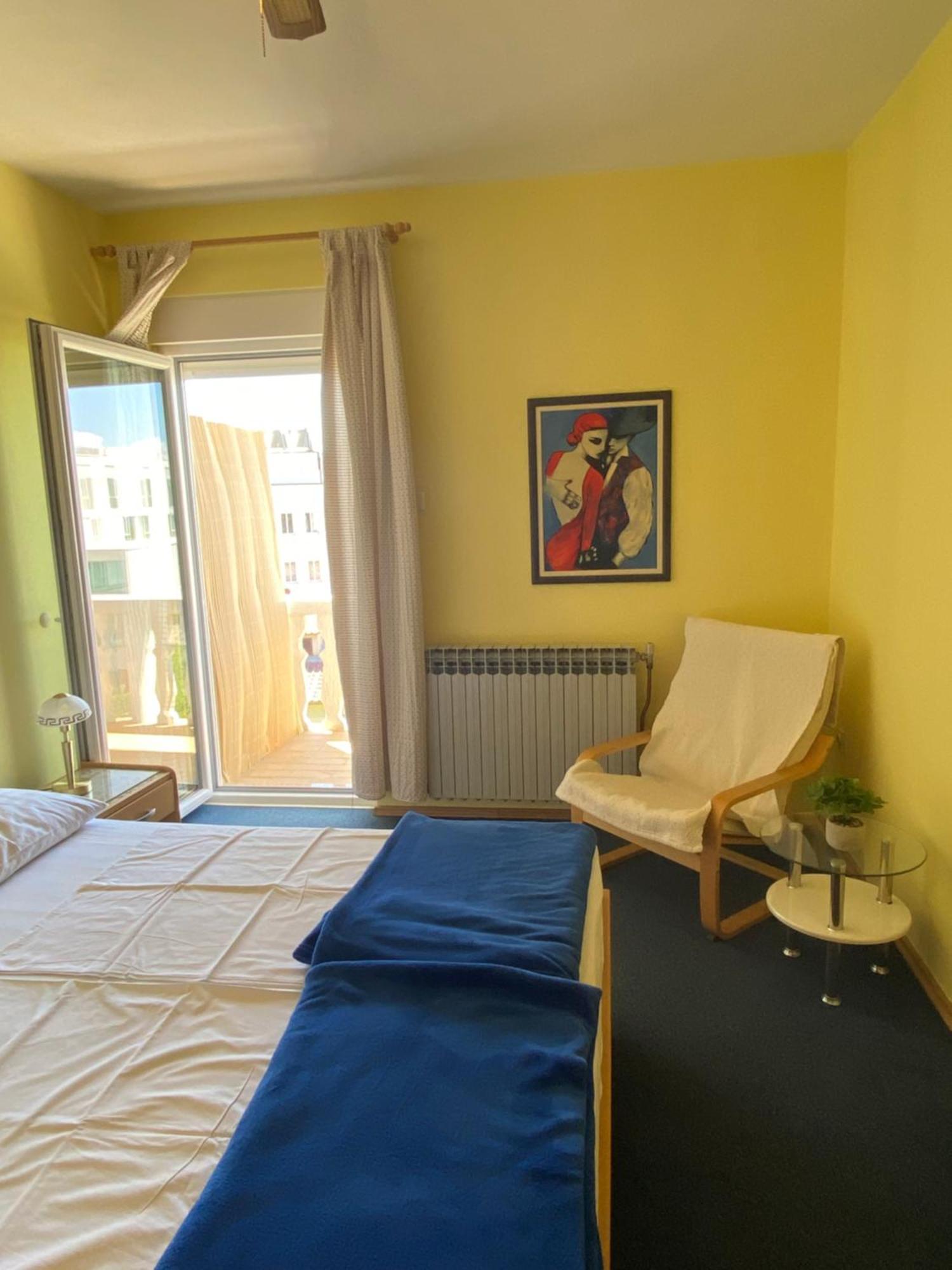 Family Apartments Vesna- 100 M Beach -Center קריקווניצה מראה חיצוני תמונה