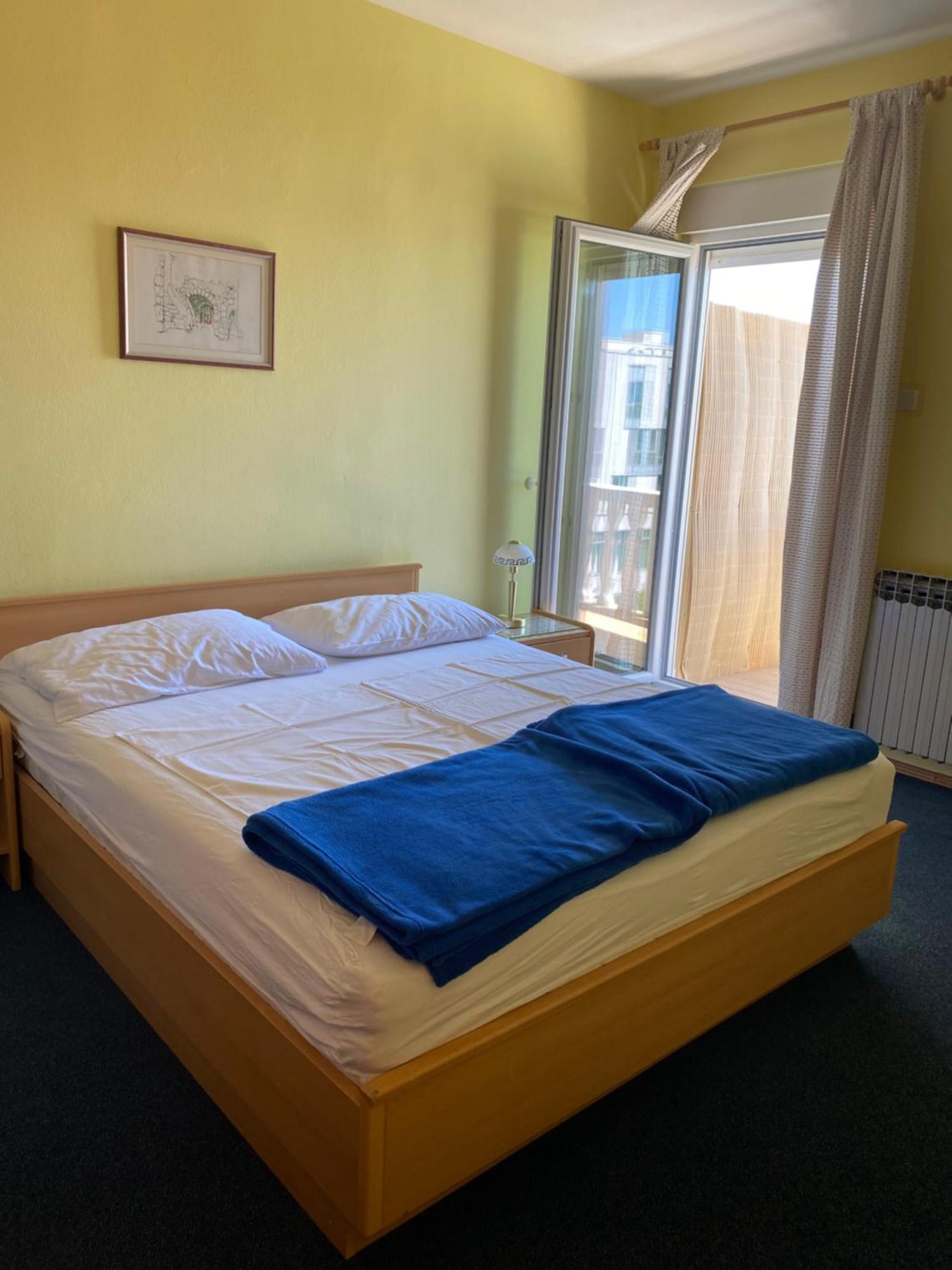 Family Apartments Vesna- 100 M Beach -Center קריקווניצה מראה חיצוני תמונה