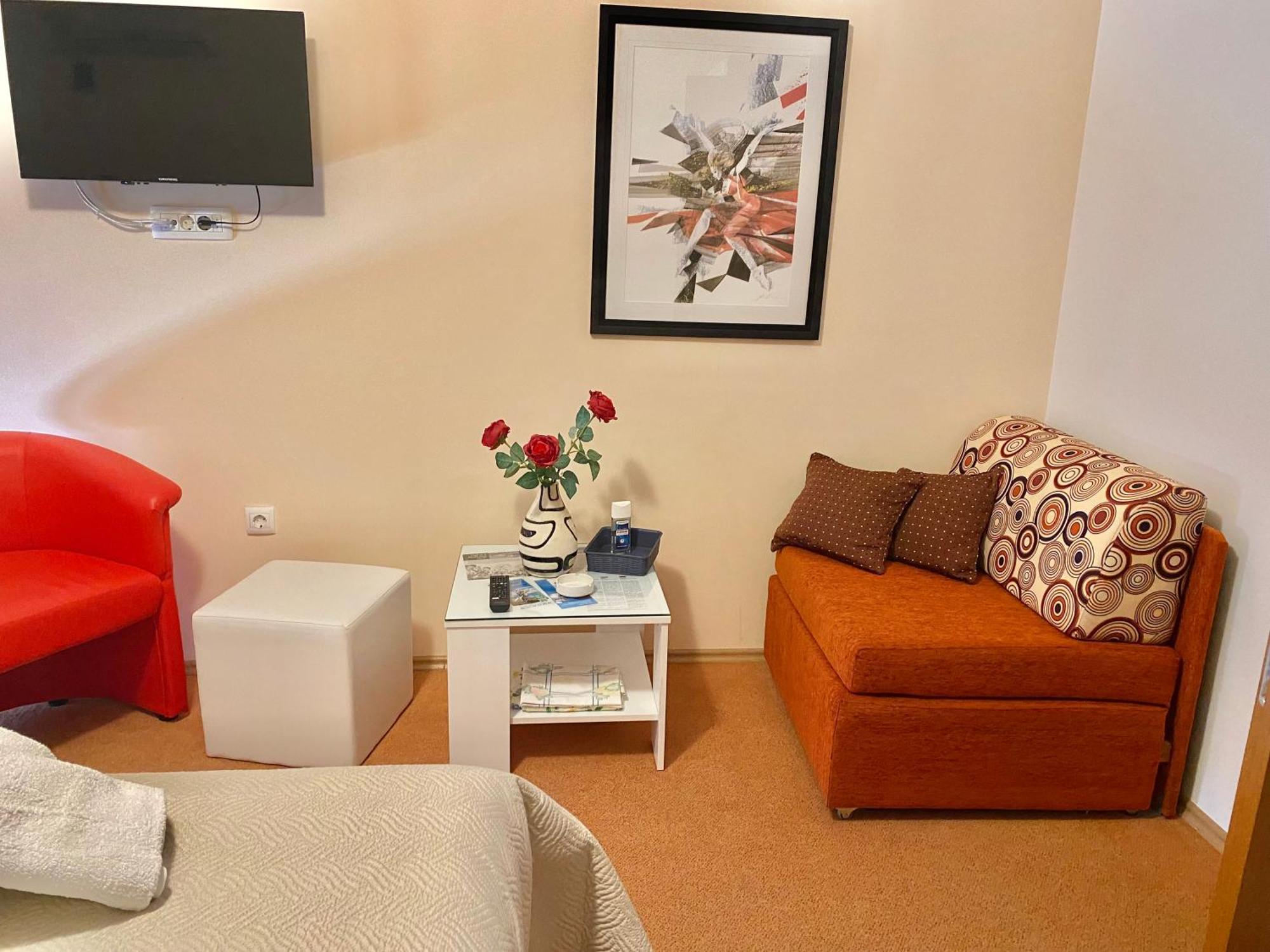 Family Apartments Vesna- 100 M Beach -Center קריקווניצה מראה חיצוני תמונה